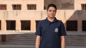 Prof. Rajesh Chandwani